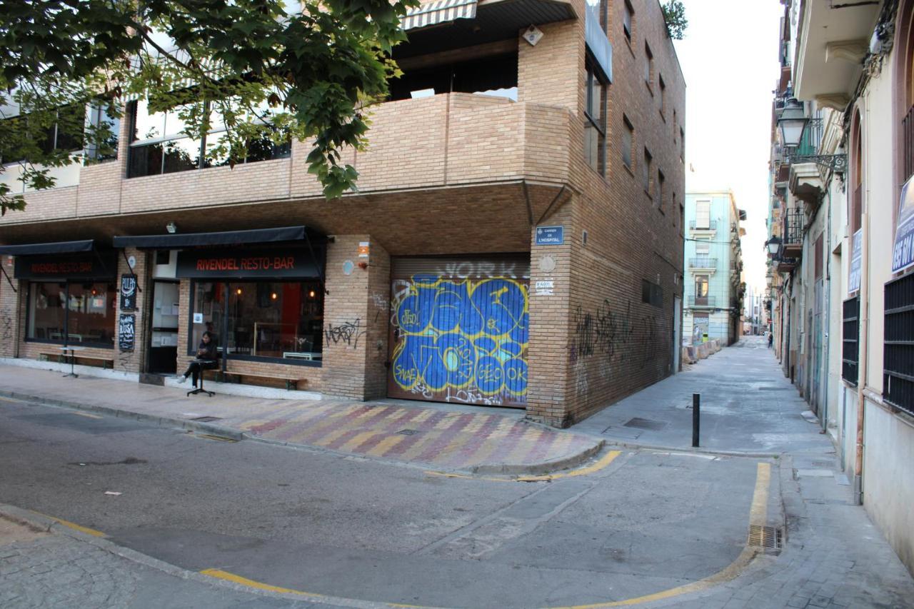 Hotspot Valencia Vandrarhem Exteriör bild