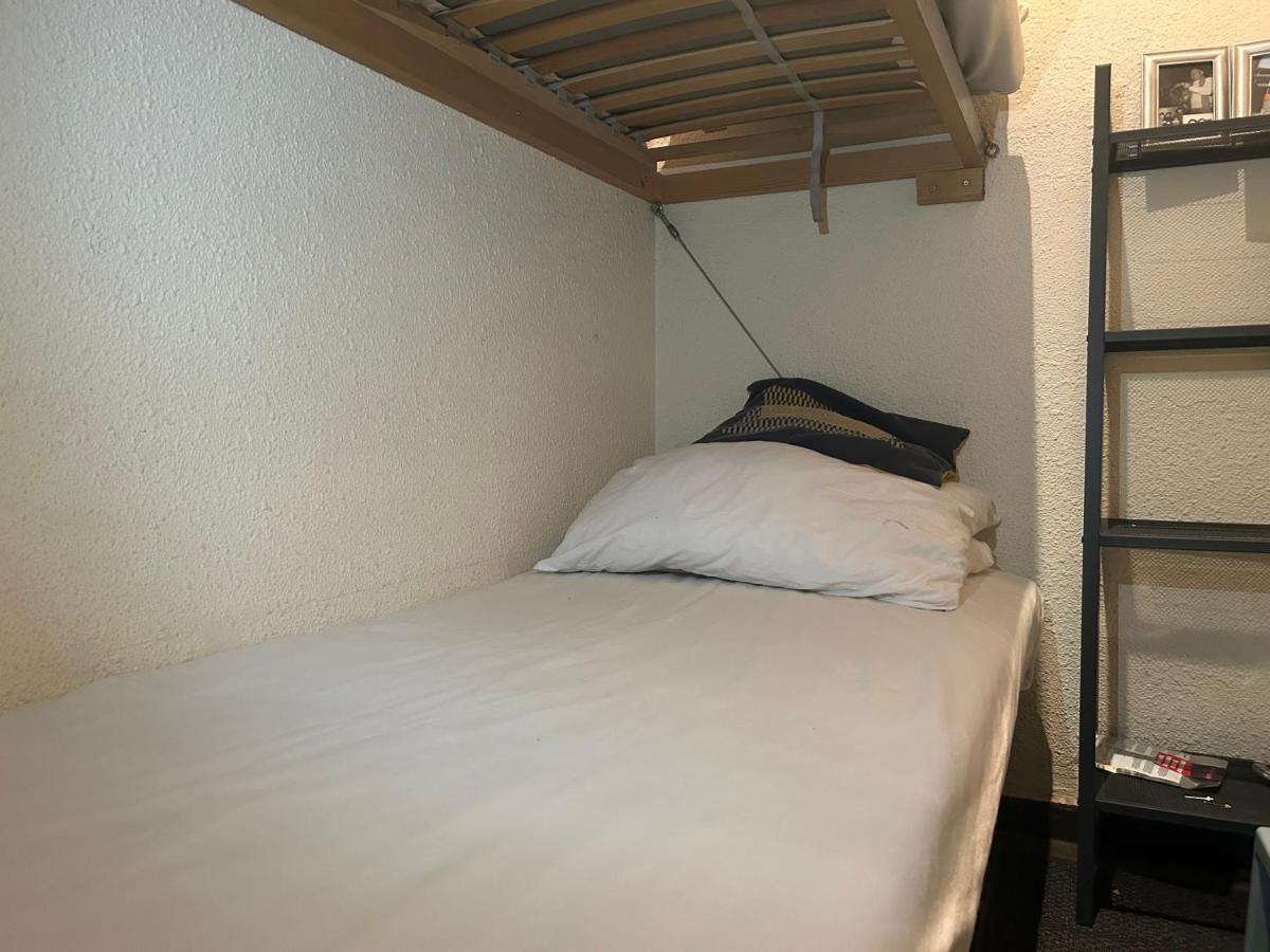 Hotspot Valencia Vandrarhem Exteriör bild